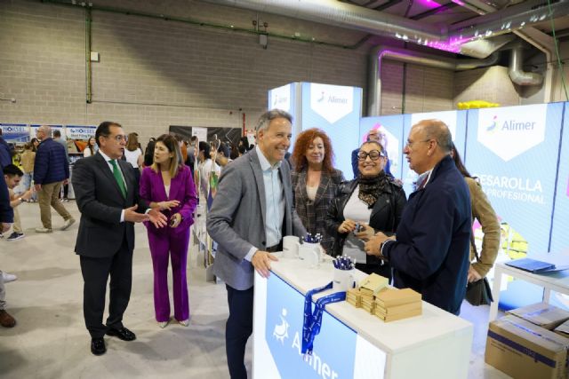 Lorca consolida su liderazgo económico con un 33% más de empresas que facturan más de un millón de euros en la última década Lorca consolida su liderazgo económico con un 33% más de empresas que facturan más de un millón de euros en la última década