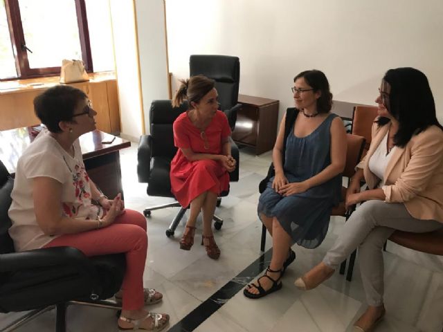 Comienzan los trabajos que determinarán el proyecto de obras de la Escuela Infantil de San Roque - 1, Foto 1