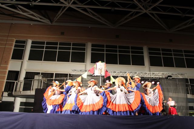 El XXXI Festival Internacional de Folklore celebrado en Puerto Lumbreras, todo un éxito de asistencia - 4, Foto 4