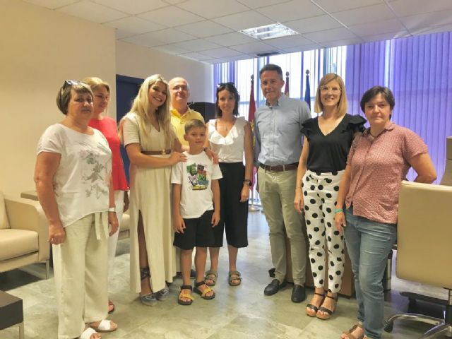 16 menores ucranianos afectados por la guerra disfrutarán del verano en Lorca gracias al programa Vacaciones en Paz - 1, Foto 1