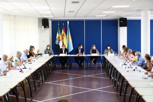 Pedro Sánchez: Pido a la oposición que nos unamos todos en el Parlamento de la nación votando a favor de este importante acuerdo sobre las pensiones de hoy y de mañana - 3, Foto 3