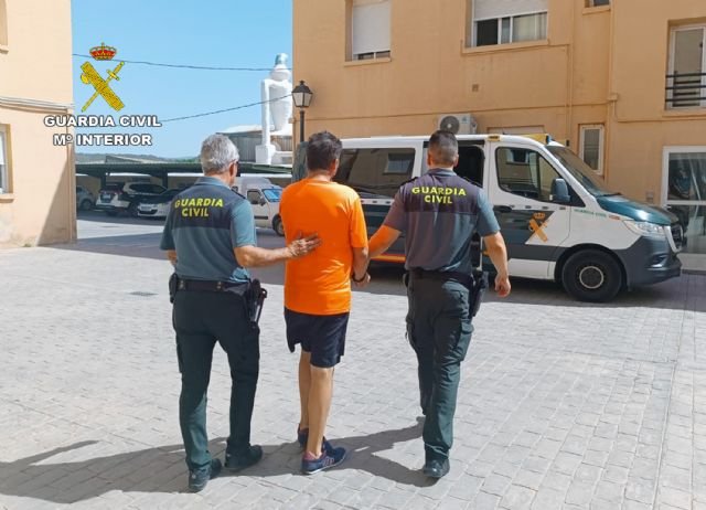 La Guardia Civil detiene a un joven y experimentado delincuente por varios robos en viviendas de Moratalla - 1, Foto 1