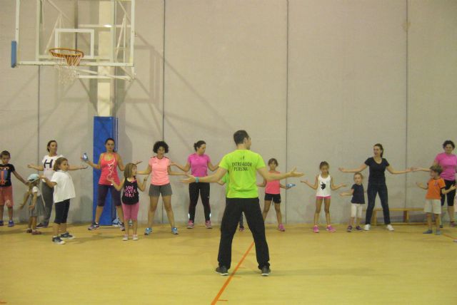 30 personas inauguran con los Lunes Saludables una semana cargada de actividades en los Juegos Deportivos del Guadalentín - 1, Foto 1