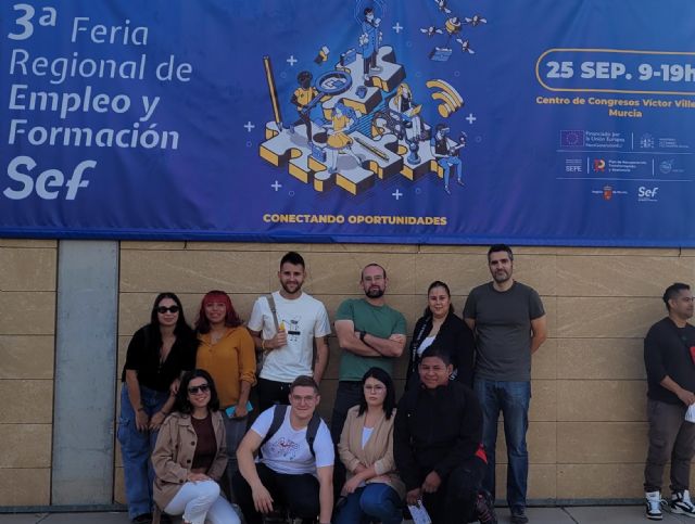 Los alumnos del PMEF-GJ Jardines de Bullas II realizan examen para la obtención el carnet de Fitosanitarios y asisten a la Feria de Empleo y Formación - 5, Foto 5