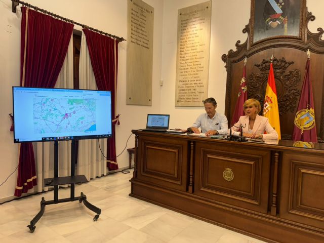 El Ayuntamiento presenta un mapa interactivo con la ubicación exacta de los 103 desfibriladores con los que cuenta el municipio - 2, Foto 2