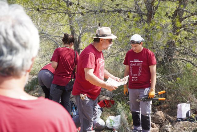 Gran hallazgo de una tumba intacta en la necrópolis del Collado y Pinar de Santa Ana en Jumilla que contenía un ajuar tartésico - 1, Foto 1