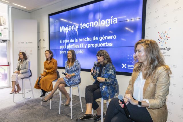 Las profesionales IT ganan 15.000 euros más que el salario medio de las mujeres en España - 2, Foto 2