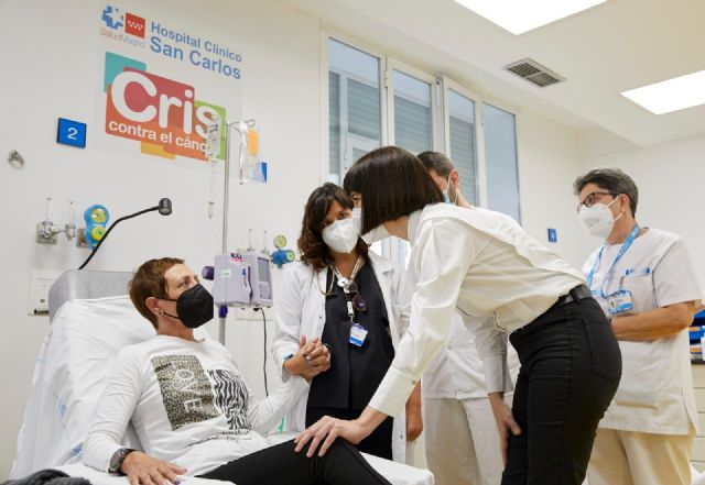 La Unidad CRIS de Nuevas Terapias Experimentales del Hospital Clínico San Carlos recibe la visita de la ministra de Ciencia e Innovación, Diana Morant - 1, Foto 1