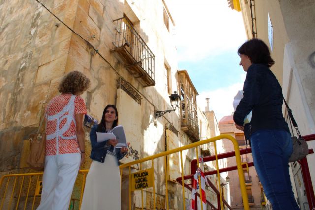 Urbanismo da un ultimátum al 'Banco malo' para ejecutar las obras que permitan reabrir la calle Joaquín Espín - 2, Foto 2