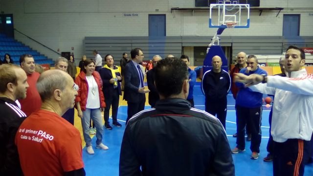 La Unidad de Rehabilitación Cardíaca del Reina Sofía incorpora el ejercicio físico al tratamiento de sus pacientes - 2, Foto 2