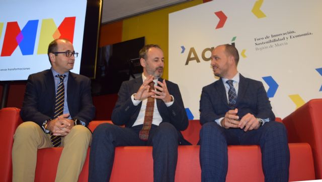 El premio Nobel de Economía Cristóbal Pissarides y uno de los directores de campaña de Obama se dan cita en la Región de Murcia - 1, Foto 1