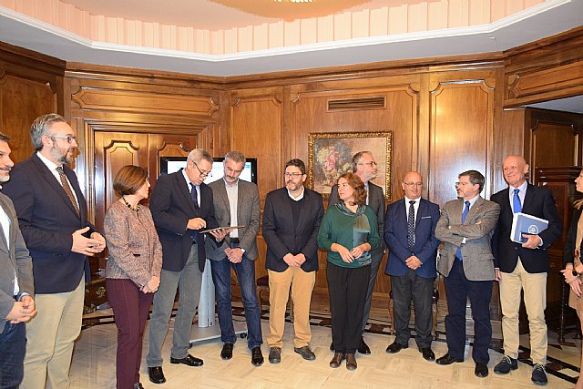 Ciudadanos condiciona los presupuestos regionales mejorando la sanidad, impulsando el acceso gratuito a la educación y reduciendo impuestos - 1, Foto 1