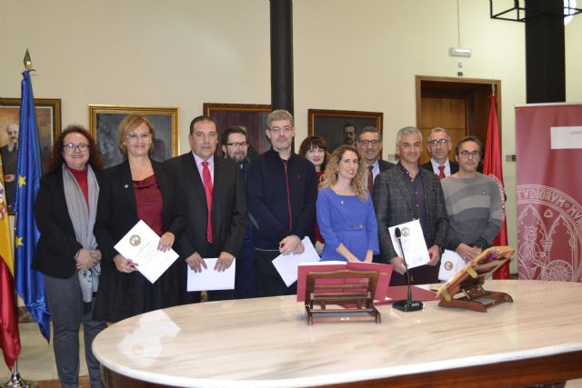 Personal funcionario de la Universidad de Murcia toma hoy posesión de sus plazas. - 1, Foto 1