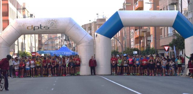 Abdelmajid Elhissouf y Marta Belmonte se proclaman campeones de la 35 edición de la Media Maratón Ciudad de Lorca - 1, Foto 1