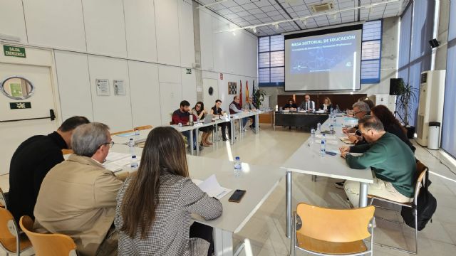 El Gobierno regional convoca esta legislatura 6.250 plazas docentes para estabilizar al profesorado y reducir la tasa de interinidad al 8 por ciento - 3, Foto 3