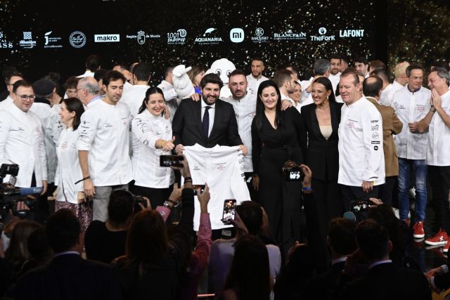 López Miras resalta la excelencia de acoger la Gala de la Guía Michelin y afirma que la Región vive uno de sus mejores momentos en la gastronomía - 2, Foto 2