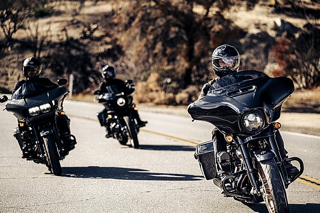 Harley-Davidson desvela las nuevas y potentes motocicletas Grand American Touring, Cruiser y CVO - 1, Foto 1