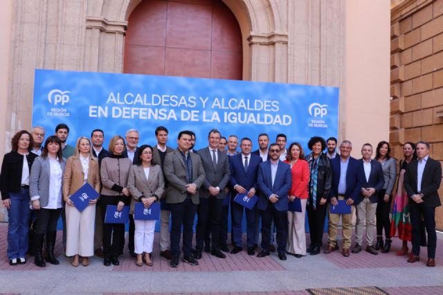 Los alcaldes del Partido Popular de la Región de Murcia firman un manifiesto por la igualdad, comprometida por las decisiones injustas y arbitrarias del PSOE - 1, Foto 1