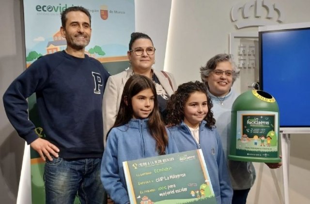 El colegio La Milagrosa triunfa en la campaña Los Peque Recicladores , destacando en reciclaje de vidrio, Foto 1