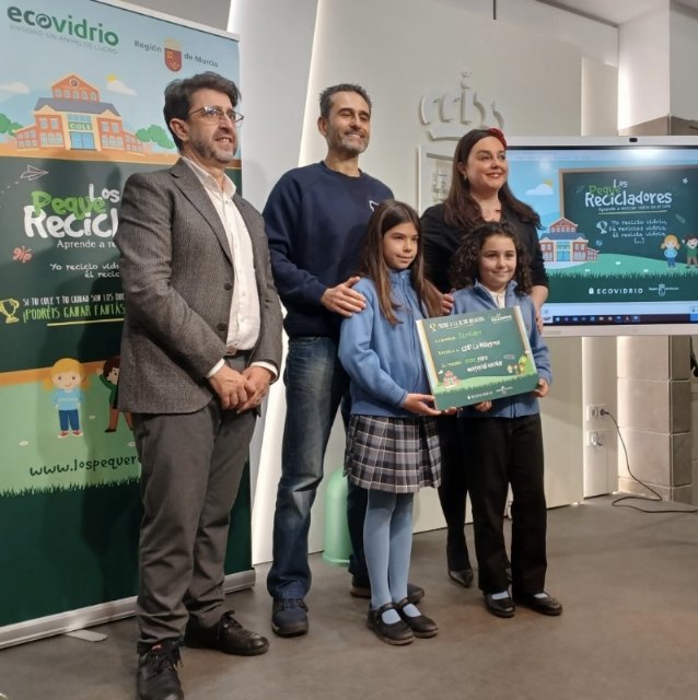 El colegio La Milagrosa triunfa en la campaña Los Peque Recicladores , destacando en reciclaje de vidrio, Foto 2