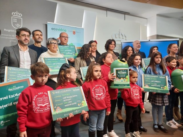 El colegio La Milagrosa triunfa en la campaña Los Peque Recicladores , destacando en reciclaje de vidrio, Foto 3