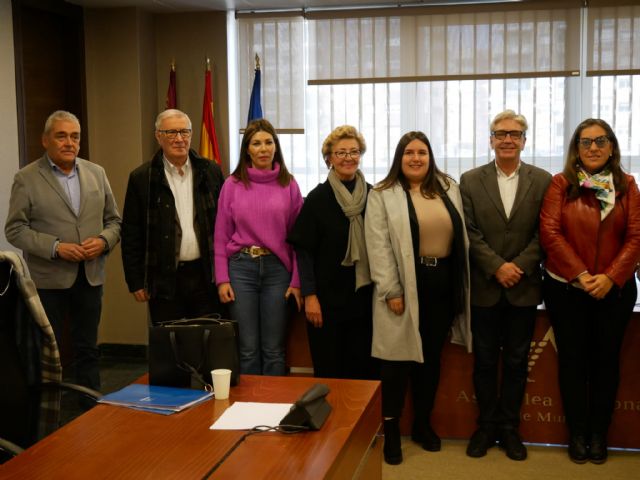 El PP destaca el compromiso del Gobierno regional con la protección de las mujeres y niñas con discapacidad y su inclusión social - 1, Foto 1