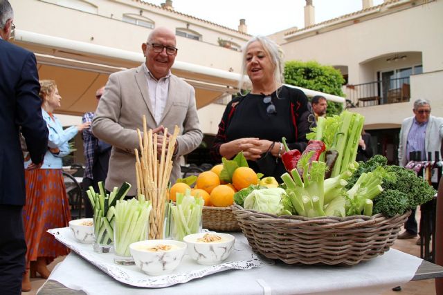 Tapas ecológicas y vinos regionales en la segunda ruta gastronómica de Los Belones y La Manga Club - 1, Foto 1