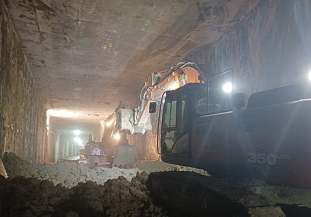 Adif AV cala el túnel de la integración ferroviaria en Murcia - 1, Foto 1