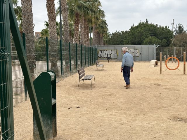 MC apremia al Gobierno local a intervenir en el Parque de la Rosa para que no caiga en el abandono - 2, Foto 2