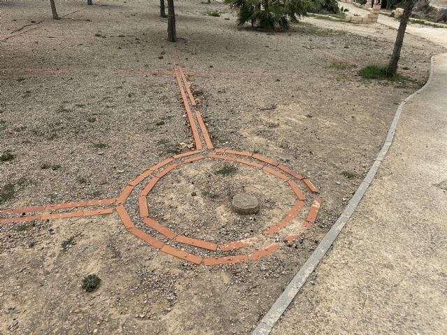 MC apremia al Gobierno local a intervenir en el Parque de la Rosa para que no caiga en el abandono - 3, Foto 3