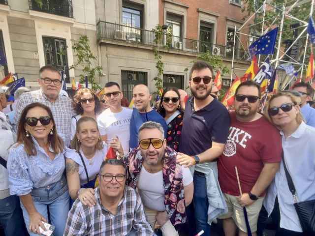 El PP de Águilas responde y se suma a la manifestación de la Puerta de Alcalá por la igualdad, la libertad y contra la Amnistía - 1, Foto 1