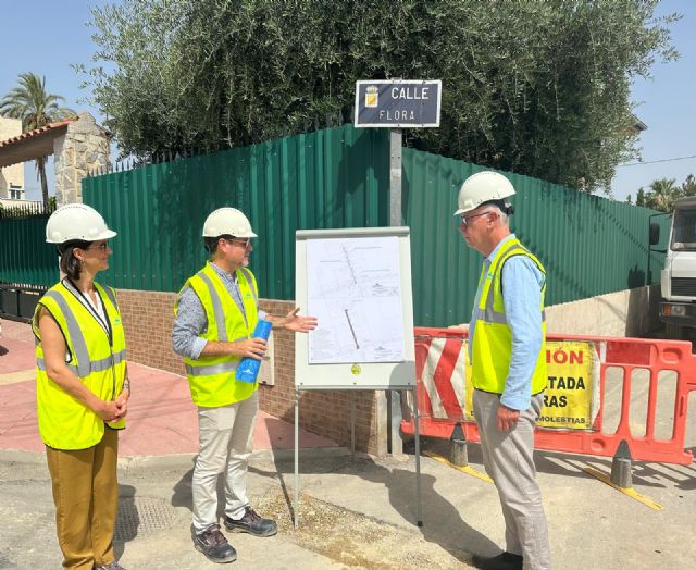 El Ayuntamiento realiza obras de mejora de la red de saneamiento en la pedanía de Patiño - 2, Foto 2