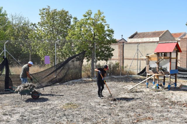 La atención y cuidado a los gatos centra una jornada de concienciación en el centro de protección de animales - 1, Foto 1