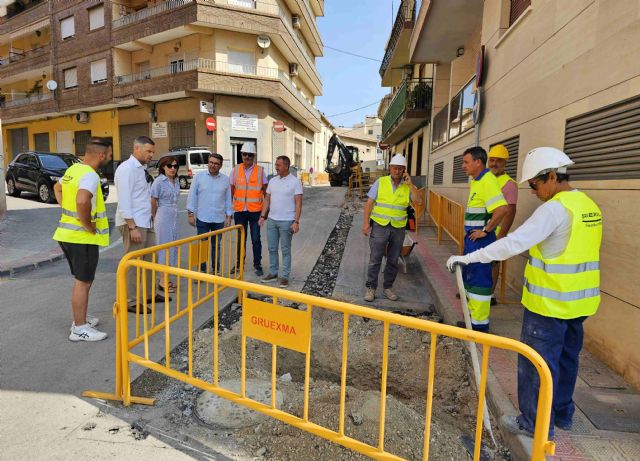 El Ayuntamiento de Caravaca lleva a cabo las obras de mejora de la calle Almazarica - 1, Foto 1