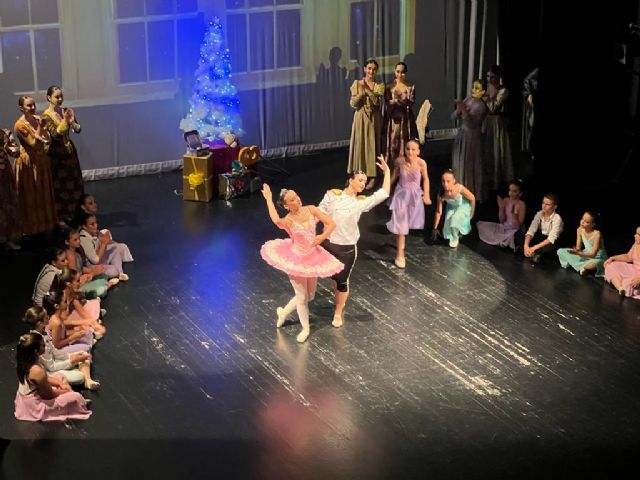 Espectacular puesta en escena de las alumnas de la Escuela Municipal de Danza de Torre Pacheco - 2, Foto 2