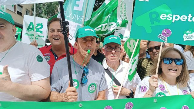 Concentración, en Madrid, contra la discriminación y falta de reconocimiento profesional - 4, Foto 4