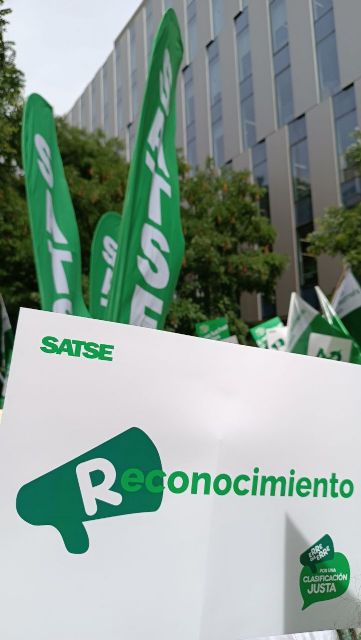 Concentración, en Madrid, contra la discriminación y falta de reconocimiento profesional - 5, Foto 5