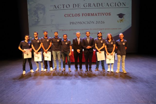 Graduada la 1ª promoción del título de Técnico Deportivo en Atletismo Graduada la 1ª promoción del título de Técnico Deportivo en Atletismo