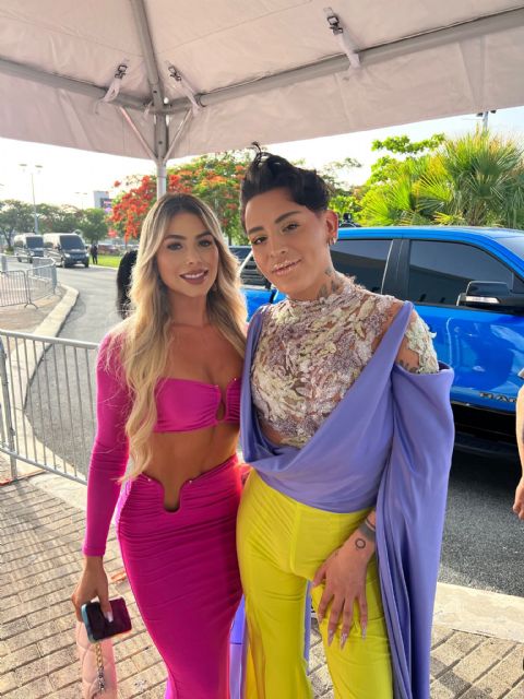 Paola Cospi Deslumbra en la Alfombra Roja de los Premios Juventud de Univision en Puerto Rico con un Diseño Inspirado en Barbie - 5, Foto 5