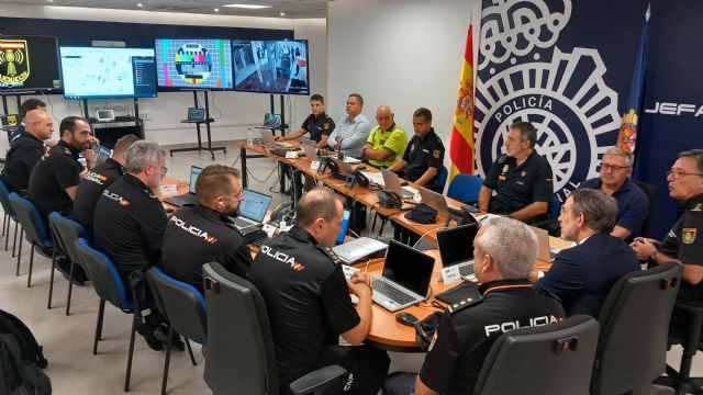 La Policía Nacional inicia el dispositivo especial de Seguridad con motivo de la cumbre de la Unión Europea en Murcia - 2, Foto 2