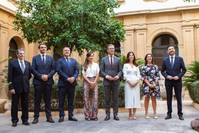 Toma de posesión de los nuevos directores generales de la Consejería de Presidencia, Portavocía y Acción Exterior - 1, Foto 1