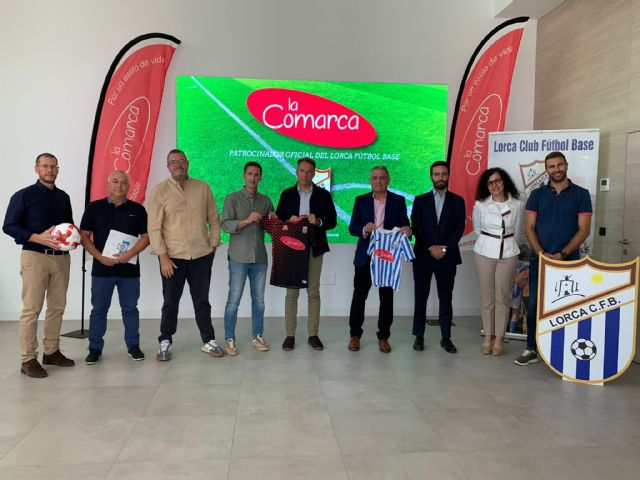 El Ayuntamiento respalda el compromiso del grupo empresarial La Comarca con el Lorca Club de Fútbol Base - 3, Foto 3