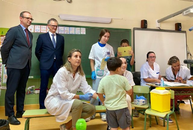 30.000 escolares de 3 y 4 años recibirán la vacuna intranasal de la gripe en los colegios para facilitar su inmunización - 1, Foto 1