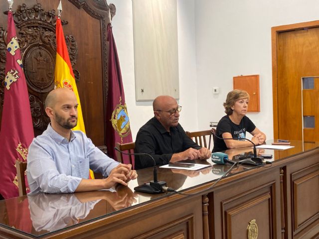 Las asociaciones de protección y bienestar animal en Lorca le declaran la guerra al gobierno local de Fulgencio Gil - 1, Foto 1