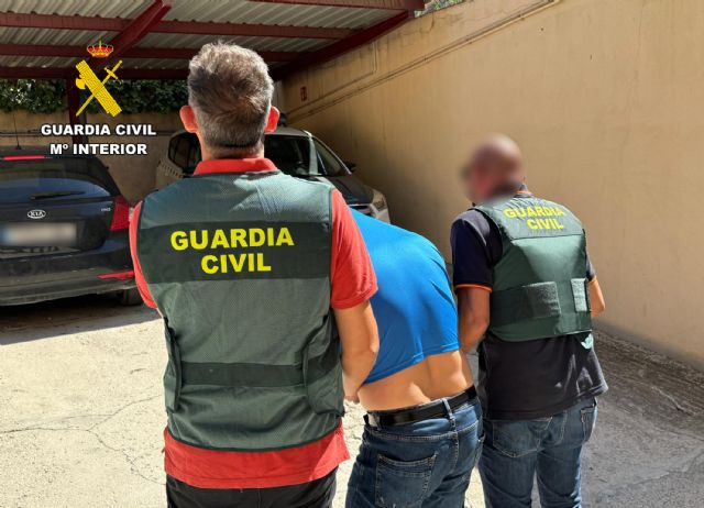 La Guardia Civil detiene al presunto autor de un atraco cometido durante las fiestas patronales de Cieza - 1, Foto 1