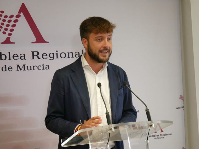 Landáburu: 'Aunque Lucas se empeñe, no vamos a aplicar en la Región el fracasado modelo de Sánchez, que ha convertido el acceso a la vivienda en el primer problema de los españoles' Landáburu: 'Aunque Lucas se empeñe, no vamos a aplicar en la Región el fracasado modelo de Sánchez, que ha convertido el acceso a la vivienda en el primer problema de los españoles'