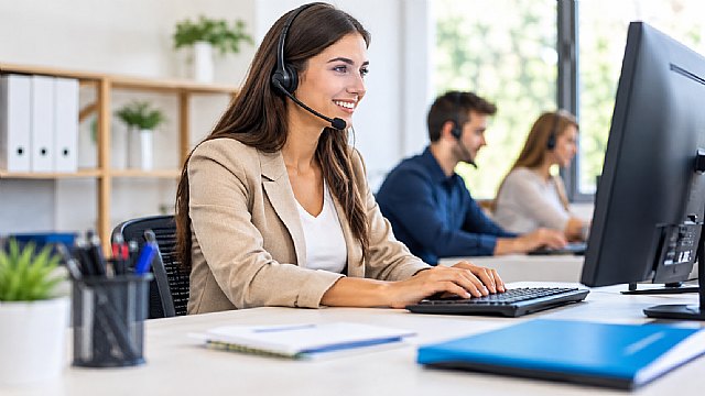 Totana oferta un curso gratuito de 800 horas de Actividades Administrativas en la Relación con el Cliente dirigido a personas desempleadas Totana oferta un curso gratuito de 800 horas de Actividades Administrativas en la Relación con el Cliente dirigido a personas desempleadas