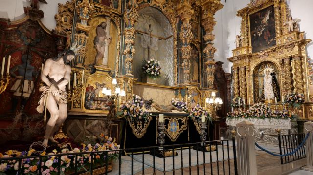 El Paso Azul crea un espectacular altar efímero con sus imágenes religiosas con motivo del Encuentro Nacional de Jóvenes de Hermandades y Cofradías - 1, Foto 1