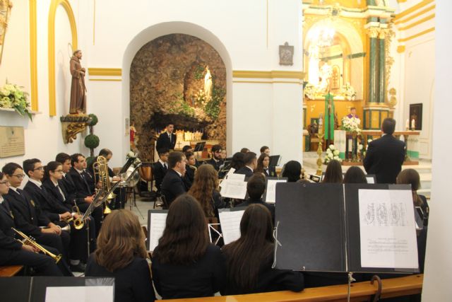 La Banda Municipal de Música de Puerto Lumbreras celebra la Festividad de Santa Cecilia - 1, Foto 1