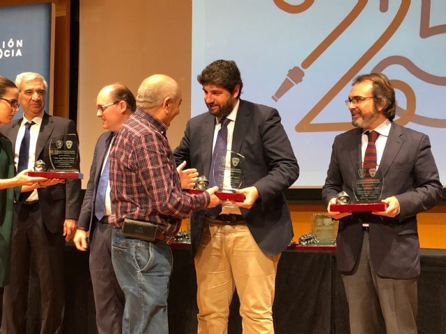 López Miras ensalza los 25 años de servicio a los demás del Consorcio de Extinción de Incendios y Salvamento de la Región - 3, Foto 3